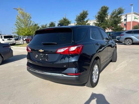 Used 2021 Chevrolet Equinox LT FWD image 3