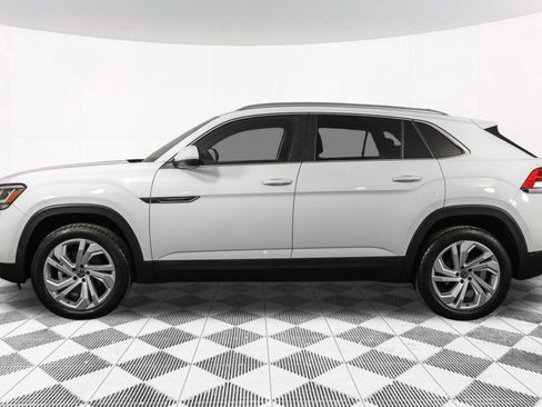 Used 2021 Volkswagen Atlas Cross Sport SEL image 19