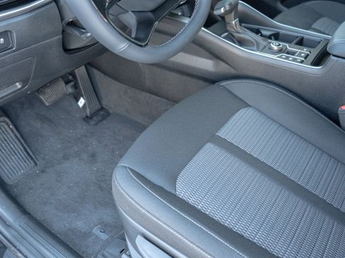 New 2026 Kia Sorento LX FWD image 30