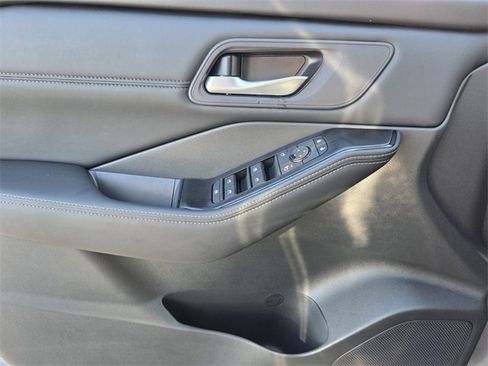 New 2026 Nissan Rogue Dark Armor image 23