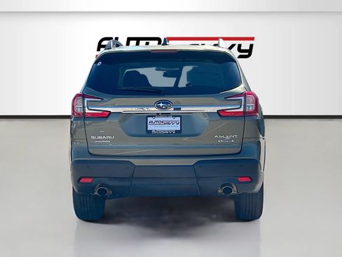 Used 2025 Subaru Ascent Limited AWD/4WD image 6