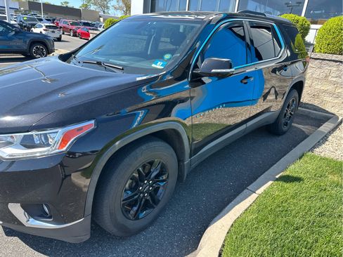 Used 2018 Chevrolet Traverse LT AWD/4WD image 6