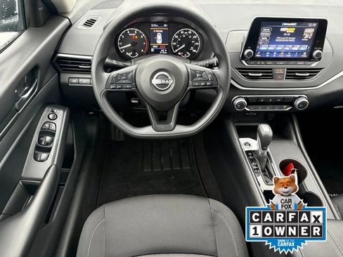 Certified 2025 Nissan Altima 2.5 S image 11