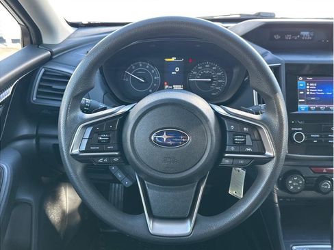 Used 2023 Subaru Impreza 2.0i Premium image 18