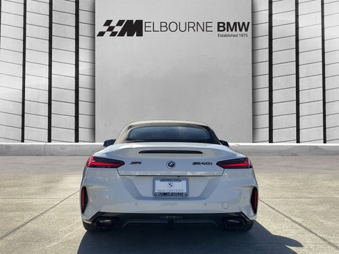 Certified 2022 BMW Z4 M40i w/ Premium Package image 5