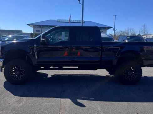 Used 2024 Ford F250 XLT w/ FX4 Off-Road Package image 8