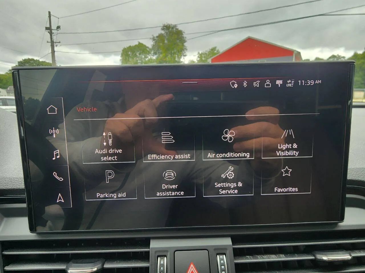 Used 2021 Audi Q5 2.0T Premium w/ Convenience Package AWD/4WD image 22