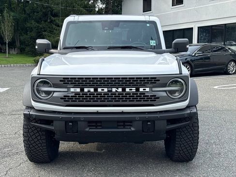 Used 2023 Ford Bronco Badlands w/ Sasquatch Package AWD/4WD image 2