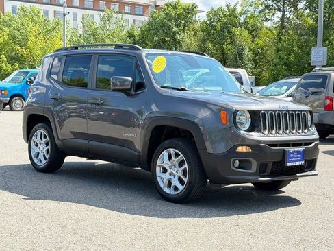 Used 2017 Jeep Renegade Latitude AWD/4WD image 1