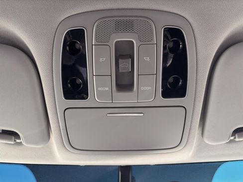 Used 2017 Kia Soul + image 20