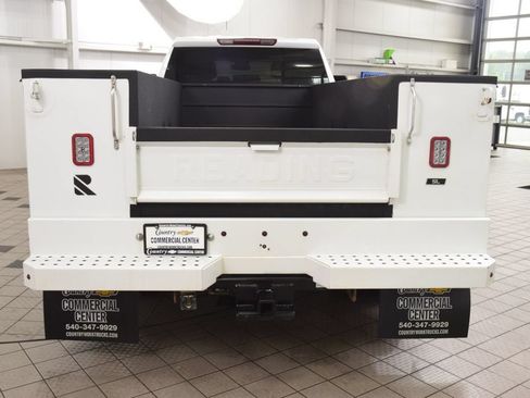 Used 2024 Chevrolet Silverado 3500 W/T w/ WT Convenience Package AWD/4WD image 4