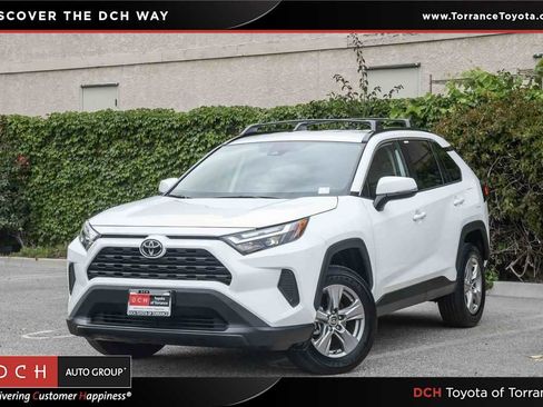 Certified 2025 Toyota RAV4 XLE FWD image 1