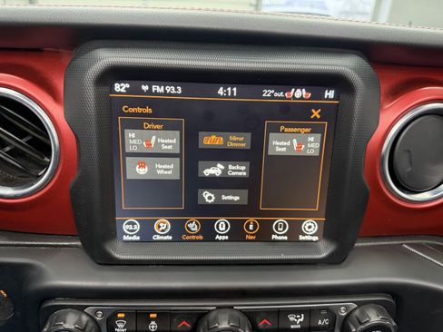 Used 2022 Jeep Wrangler Unlimited Rubicon w/ LED Lighting Group image 18