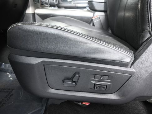 Used 2018 RAM 2500 Laramie image 21