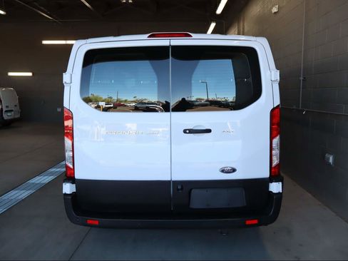 Used 2023 Ford Transit 350 XLT image 5