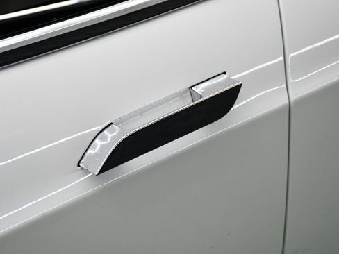 Used 2017 Tesla Model S 100D image 10