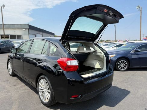 Used 2014 Subaru Impreza 2.0i Premium AWD/4WD image 37
