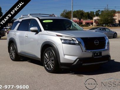 Used 2022 Nissan Pathfinder SL w/ SL Premium Package