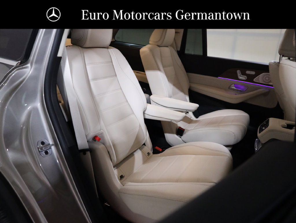 Used 2023 Mercedes-Benz GLS 450 4MATIC image 46