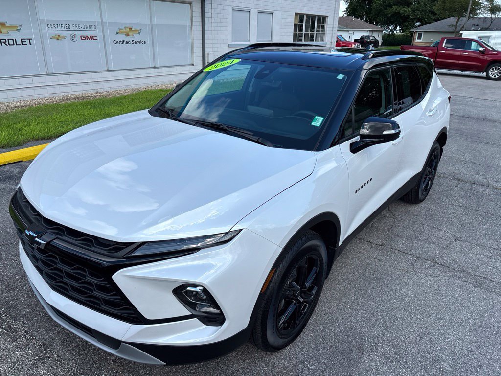 Used 2024 Chevrolet Blazer LT w/ Sound & Technology Package AWD/4WD image 1