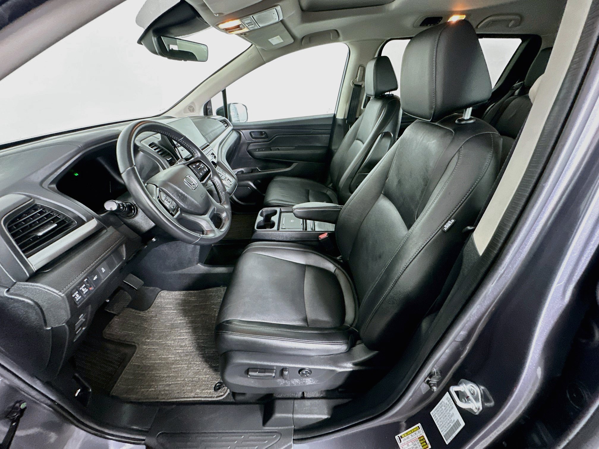 Used 2025 Honda Odyssey EX-L image 13