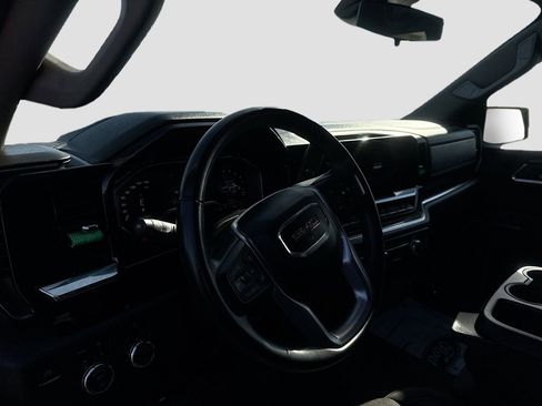 Used 2024 GMC Sierra 1500 Elevation w/ X31 Off-Road Package image 12