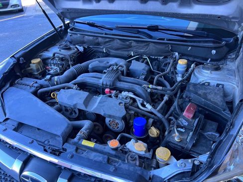 Used 2013 Subaru Legacy 2.5i Limited image 8