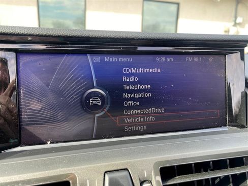 Used 2014 BMW Z4 sDrive35is image 15