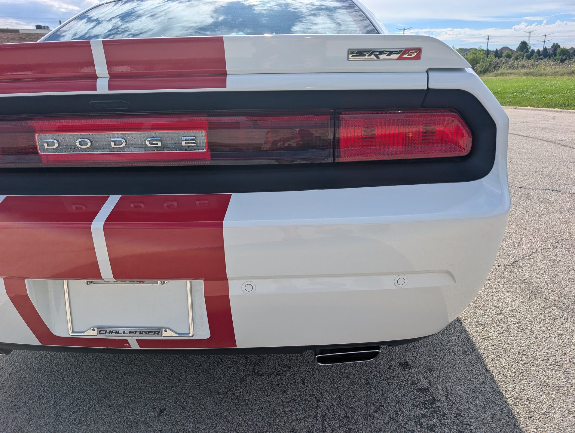 Used 2013 Dodge Challenger SRT8 RWD image 31