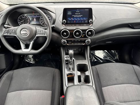 Used 2024 Nissan Sentra SV image 15