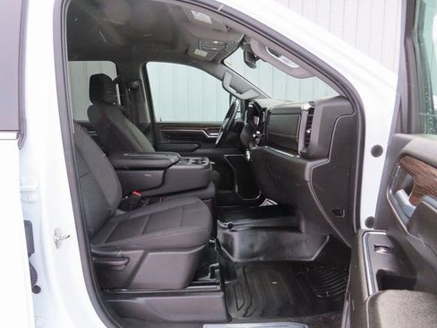 Used 2024 GMC Sierra 3500 SLE w/ SLE Convenience Package image 25