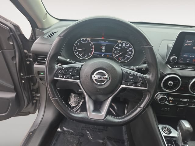Used 2021 Nissan Sentra SV FWD image 12