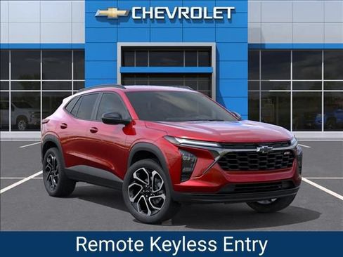 New 2026 Chevrolet Trax RS w/ Driver Confidence Package FWD image 8