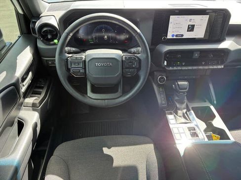 Used 2025 Toyota Land Cruiser 1958 image 4