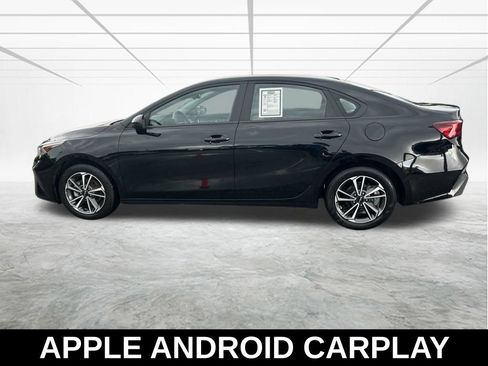 Used 2023 Kia Forte LXS FWD image 8