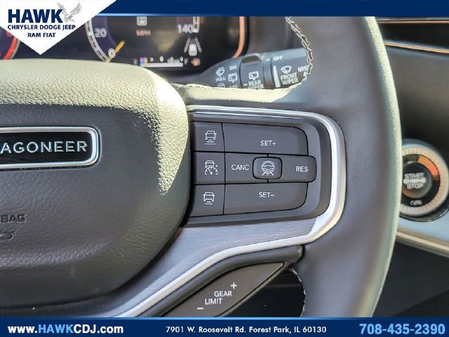 Used 2026 Jeep Grand Wagoneer Limited AWD/4WD image 16