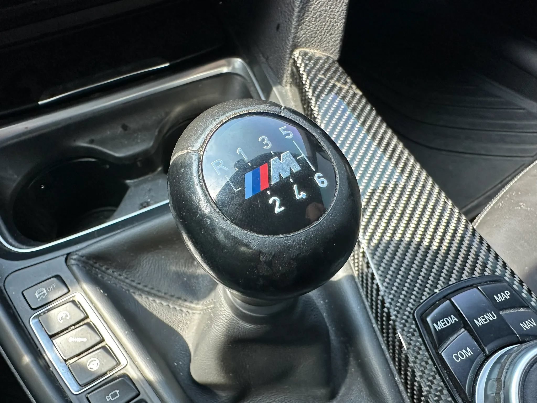 Used 2017 BMW M3 RWD image 42