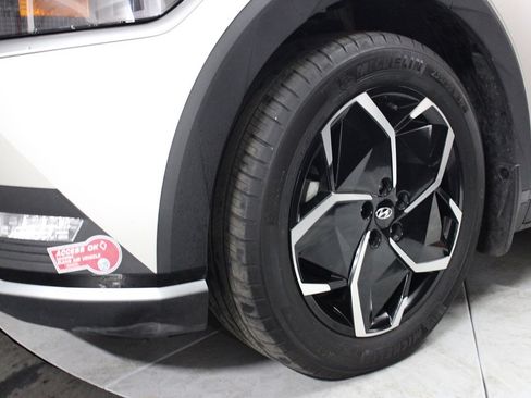 Used 2023 Hyundai Ioniq 5 SEL image 5