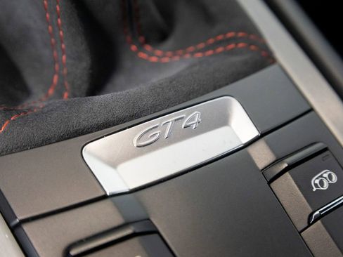 Used 2016 Porsche Cayman GT4 RWD image 20