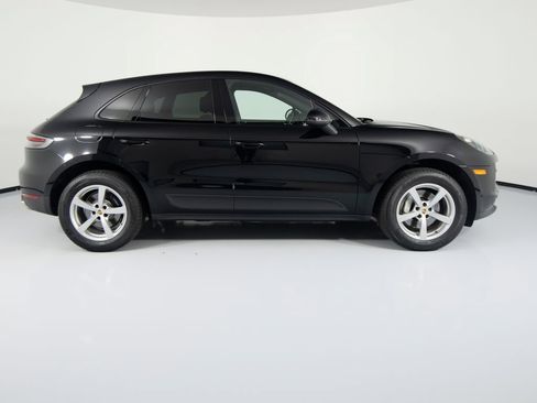 Certified 2020 Porsche Macan AWD/4WD image 11