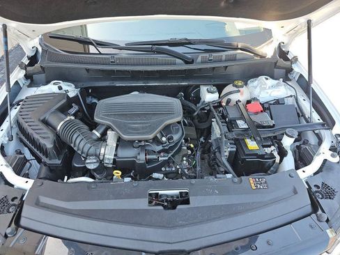 Used 2023 Cadillac XT6 Sport w/ Technology Package AWD/4WD image 14