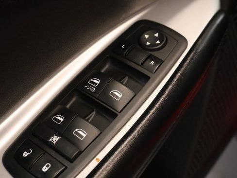 Used 2013 Dodge Journey SXT w/ Flexible Seating Group image 10