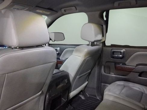 Used 2018 GMC Sierra 1500 SLT w/ SLT Premium Package image 18