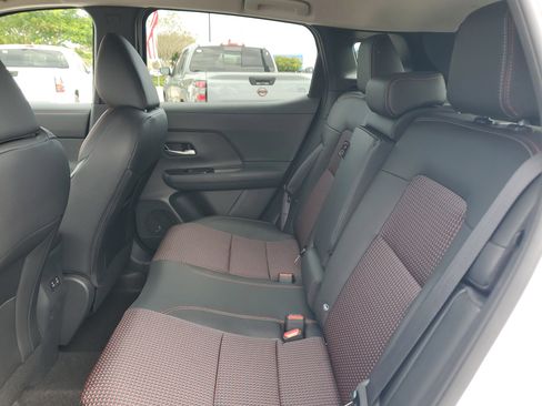 New 2026 Nissan Kicks SR image 11