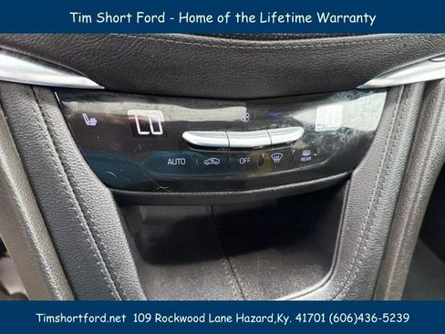 Used 2022 Cadillac XT5 Premium Luxury AWD/4WD image 12