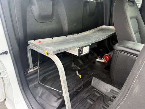 Used 2020 Chevrolet Colorado LT w/ Safety Package image 36