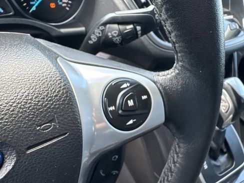 Used 2014 Ford Escape Titanium w/ Equipment Group 401A FWD image 23