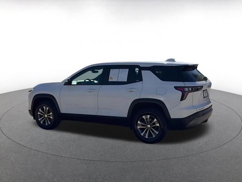 Used 2025 Chevrolet Equinox LT image 10