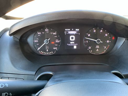 Used 2025 RAM ProMaster 2500 w/ Convenience Group image 13