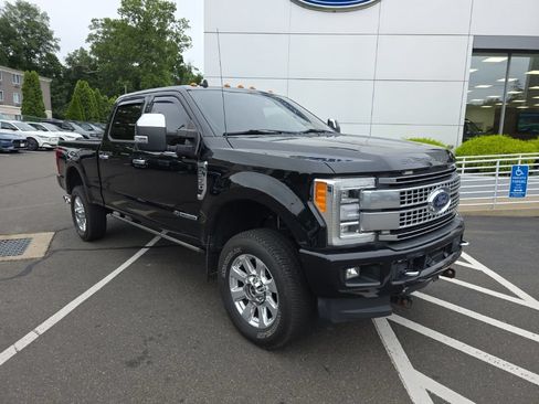 Used 2019 Ford F350 Platinum w/ FX4 Off-Road Package AWD/4WD image 1